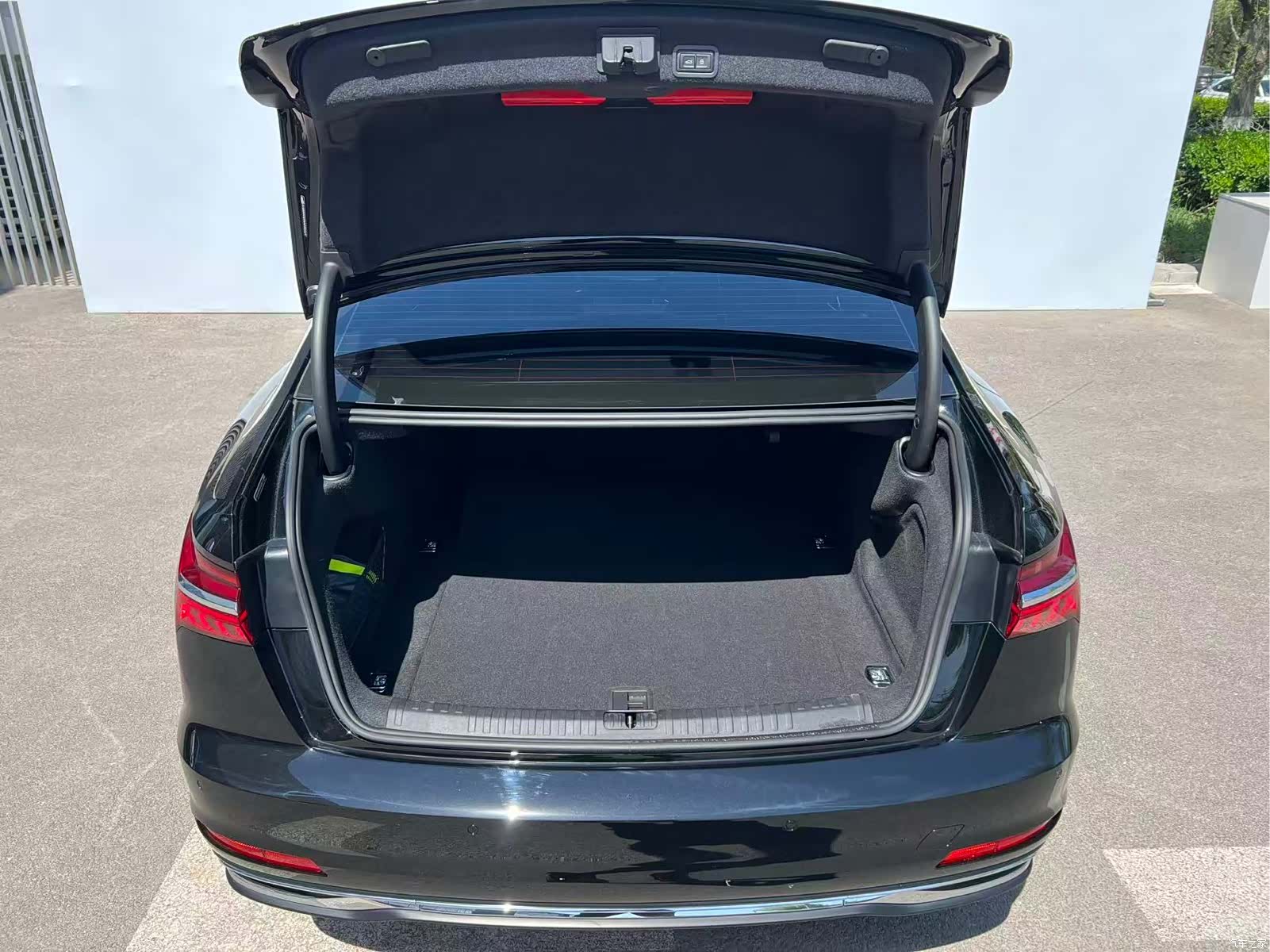Audi A6L, 2024 10