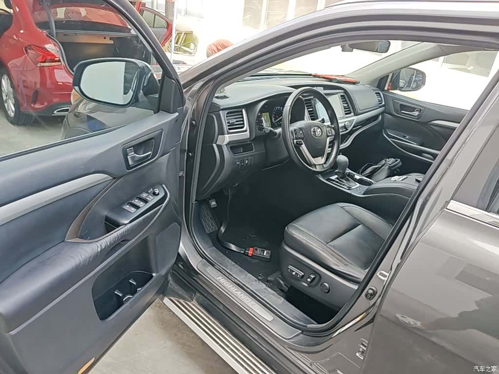 Toyota Highlander, 2015 16