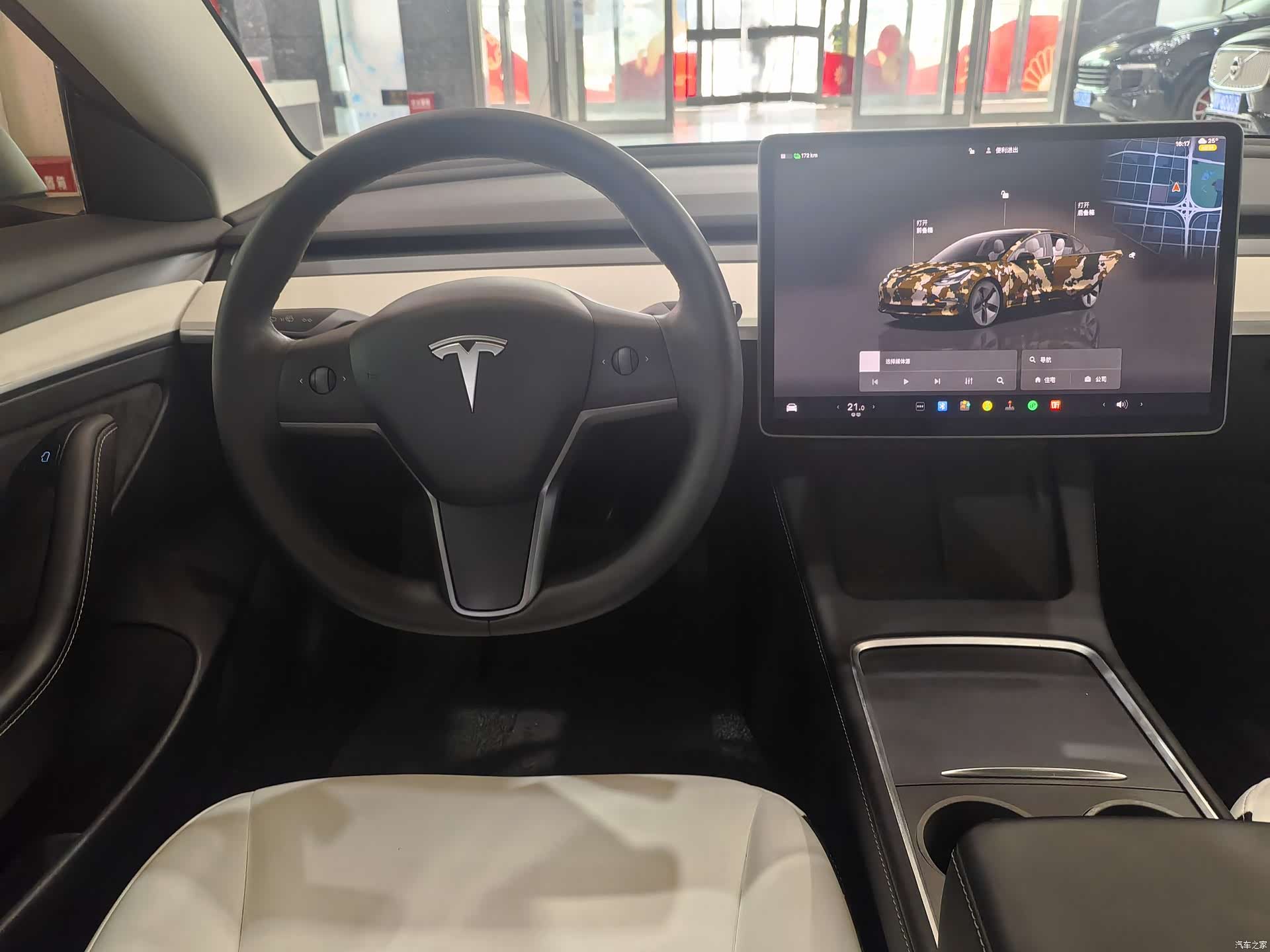 Tesla Model 3, 2022 18