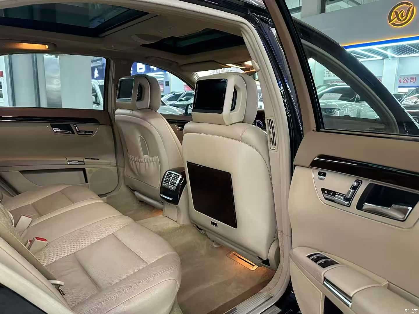 Mercedes-Benz S-Class, 2012 9