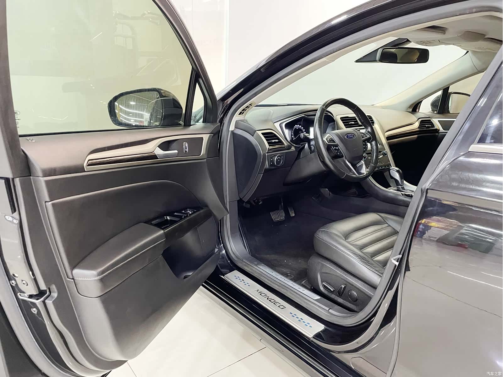 Ford Mondeo, 2014 13