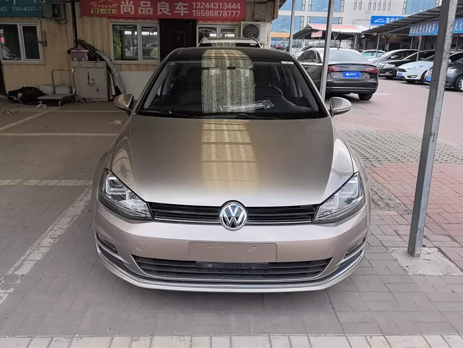 Volkswagen golf