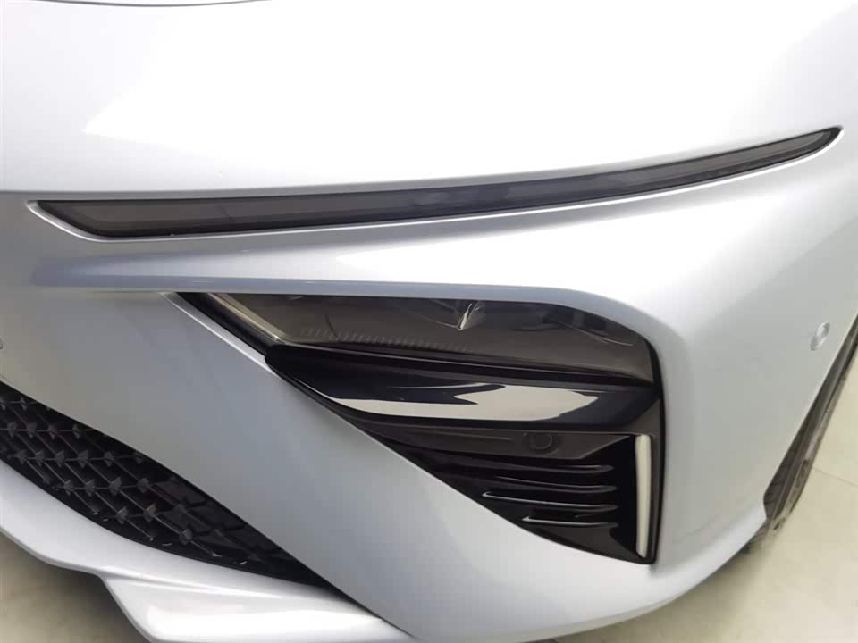 Neta Nezha S hunting Outfit