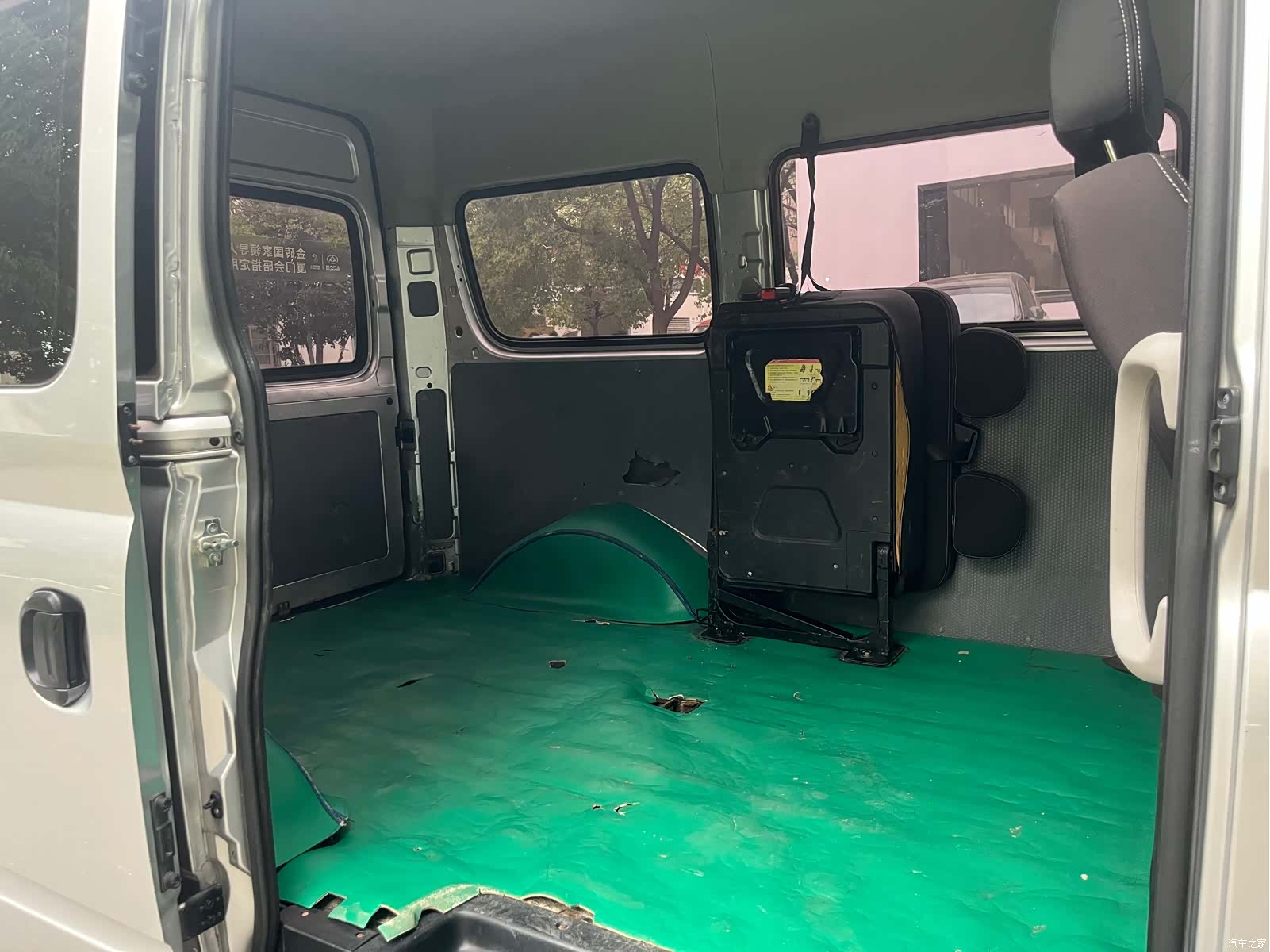 Maxus V80, 2018 16