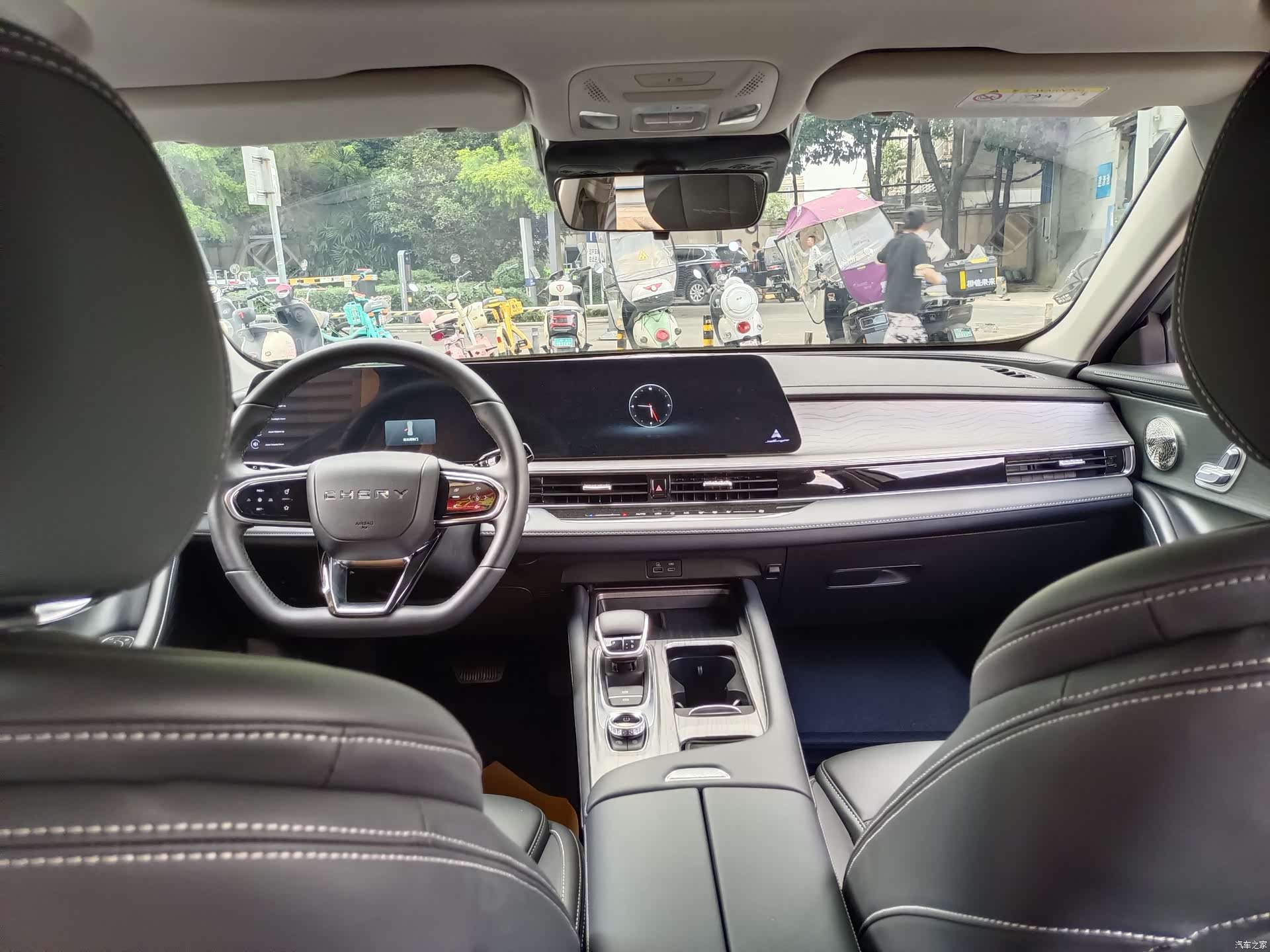 Chery Arrizo 8, 2024 7