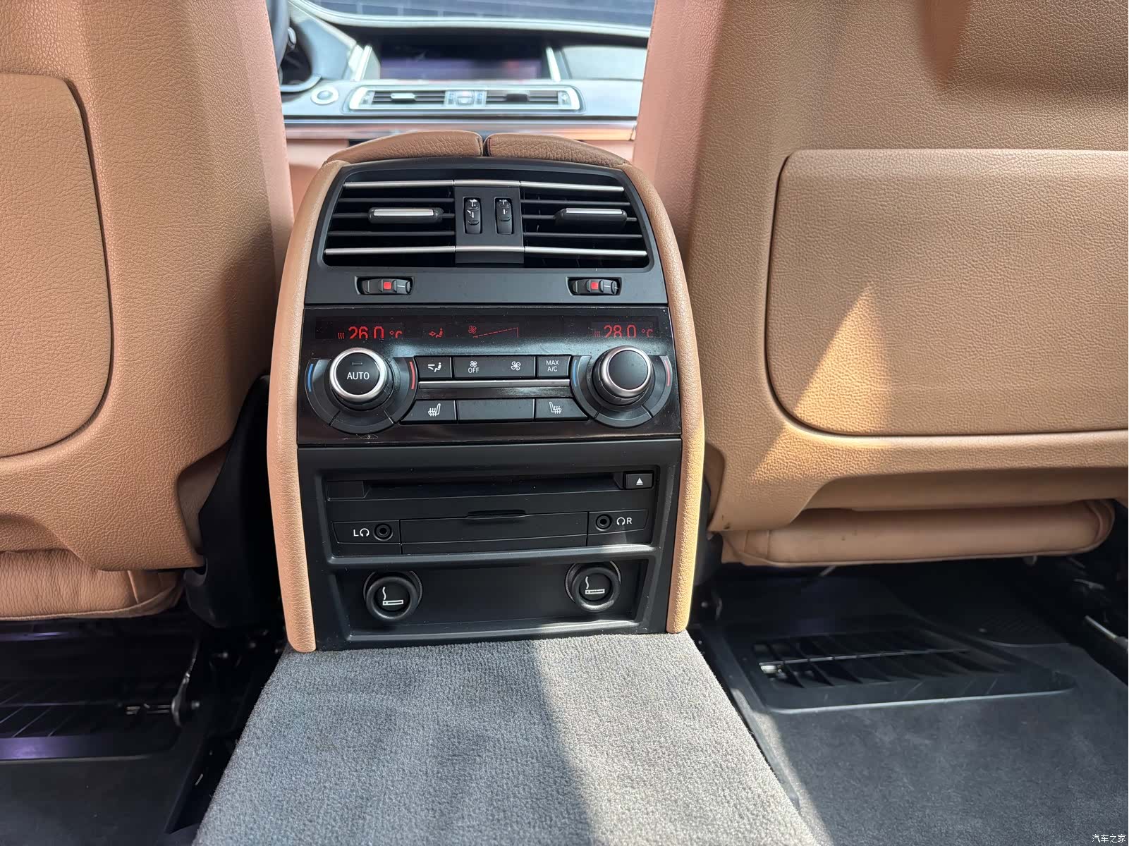BMW 7 Series, 2014 13