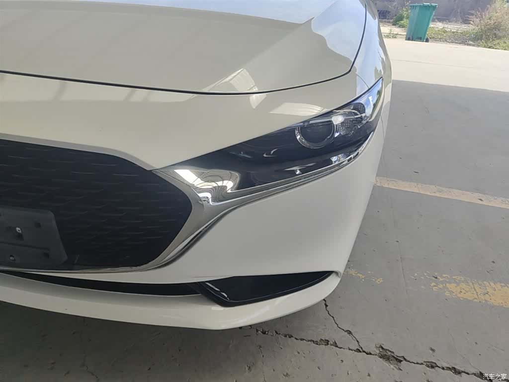 Mazda Mazda3, 2025 24