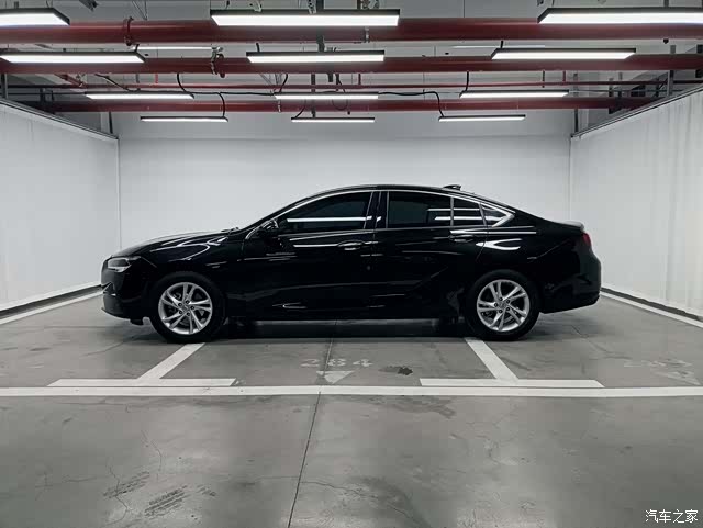 Buick Regal, 2022 3