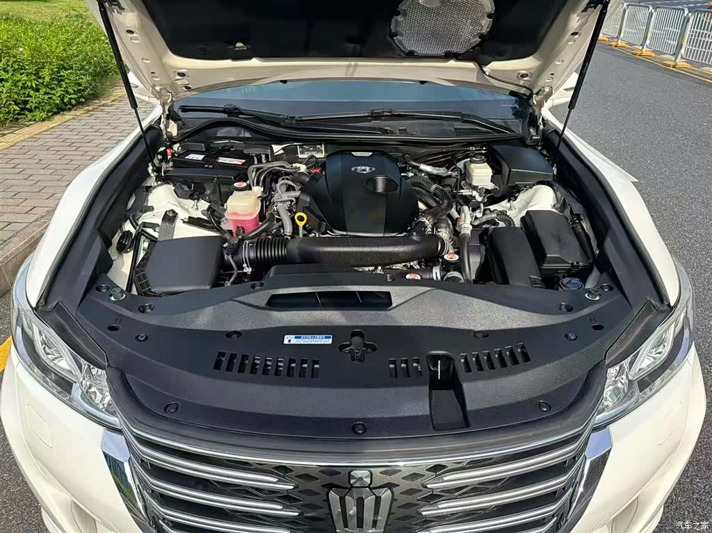 Toyota Crown, 2017 14