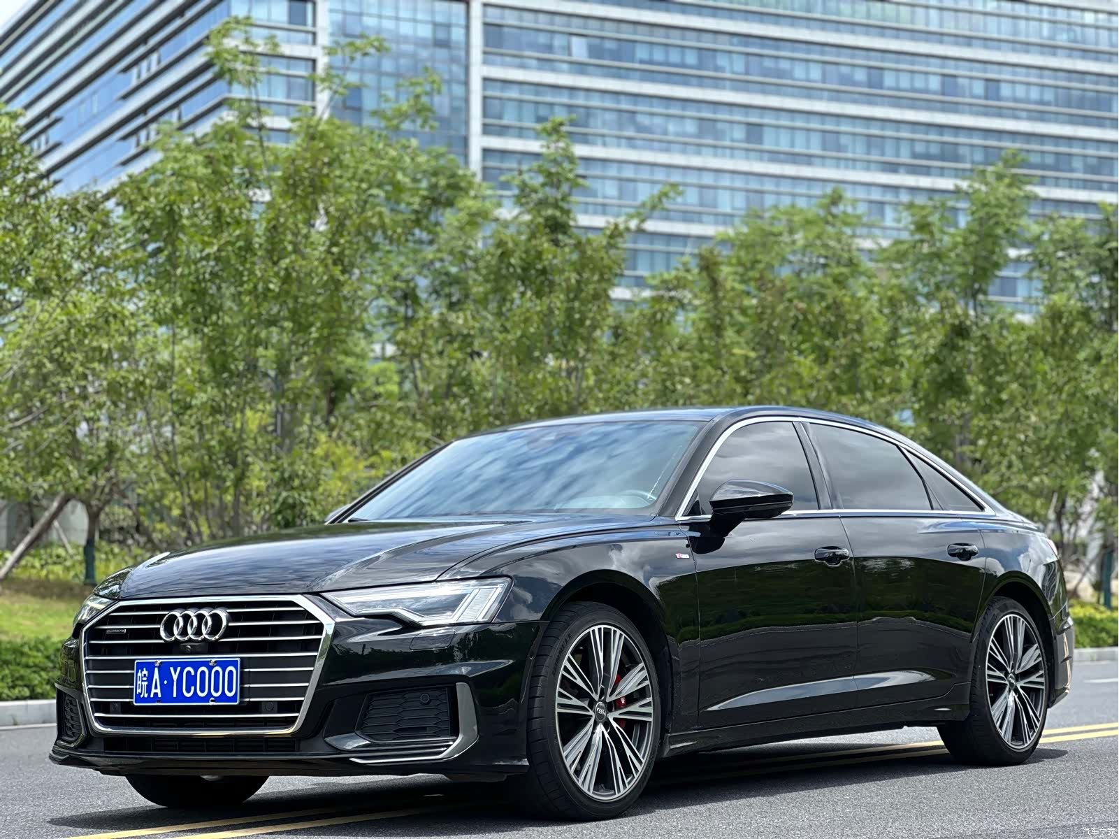Audi A6L, 2020 1