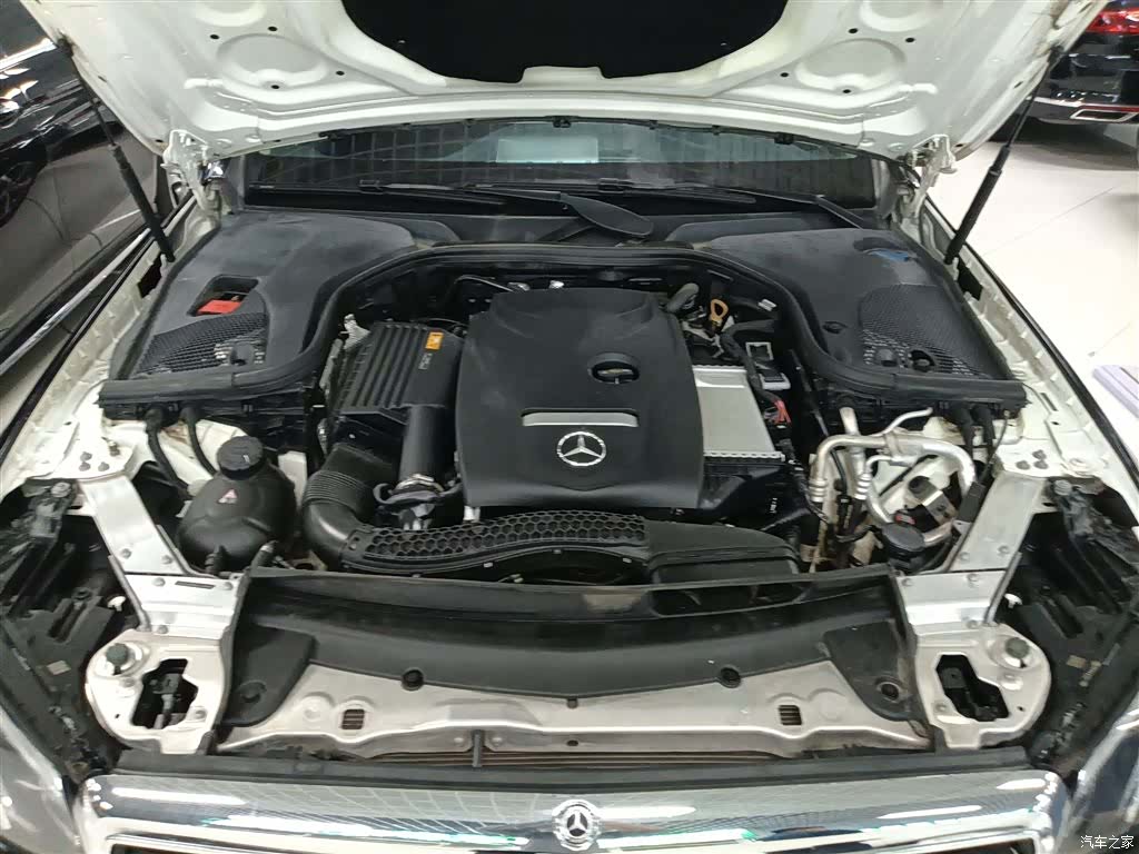 Mercedes-Benz E-Class, 2019 16