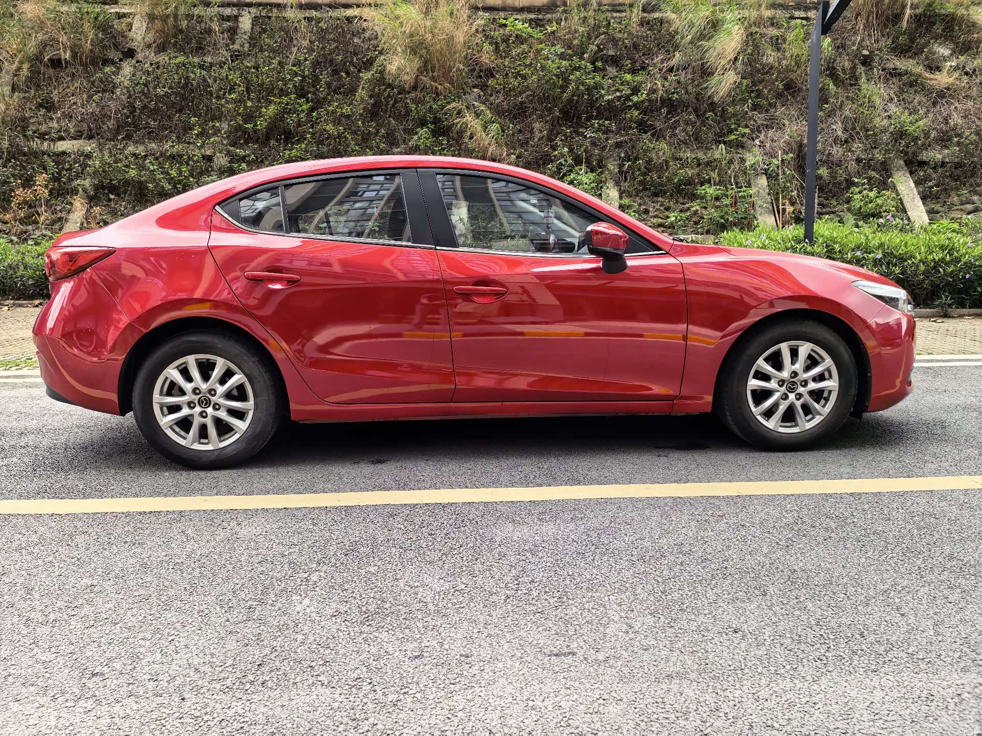 Mazda Mazda3, 2018 24