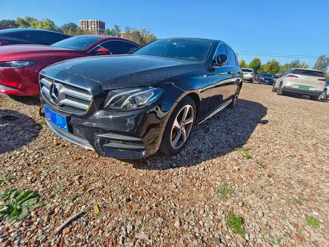 Mercedes-Benz E-Class 2017 — купить из Китая под заказ