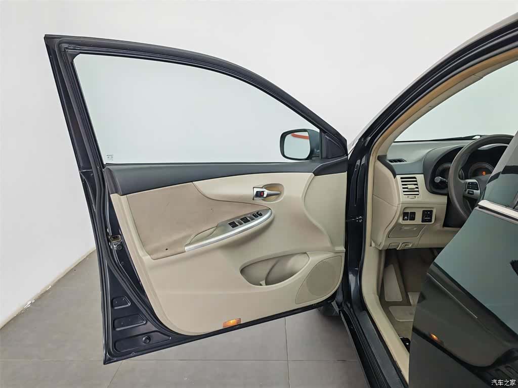 Toyota Corolla, 2012 8