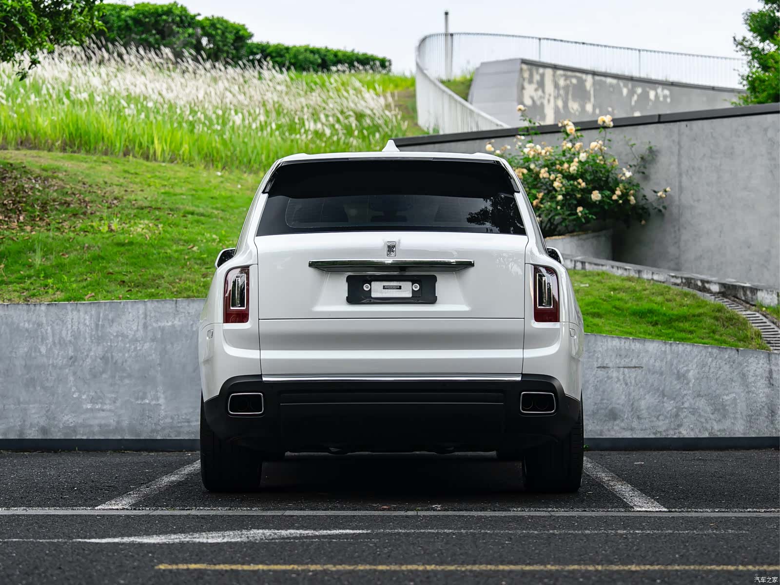 Rolls-Royce Cullinan, 2025 21