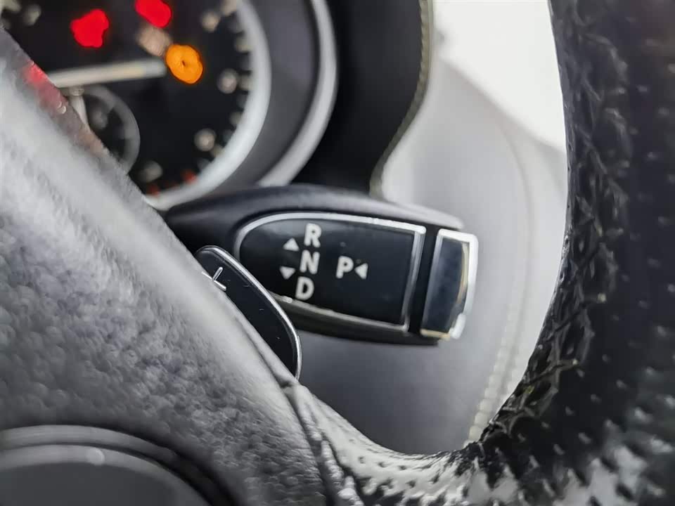 Mercedes-Benz M class