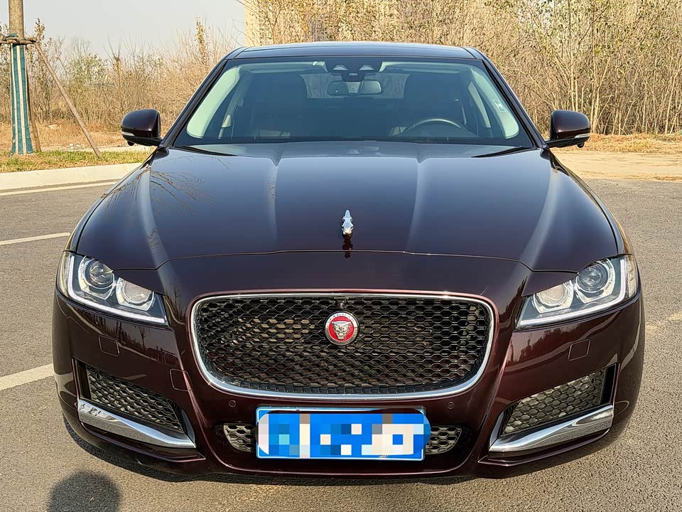 Jaguar XFL