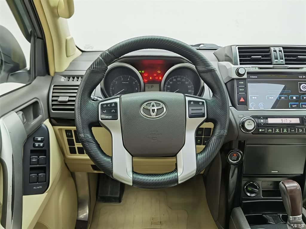 Toyota Prado, 2015 11