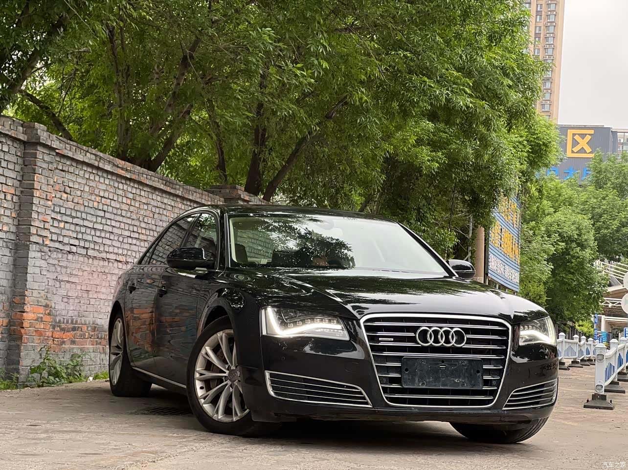 Audi A8L, 2013 3
