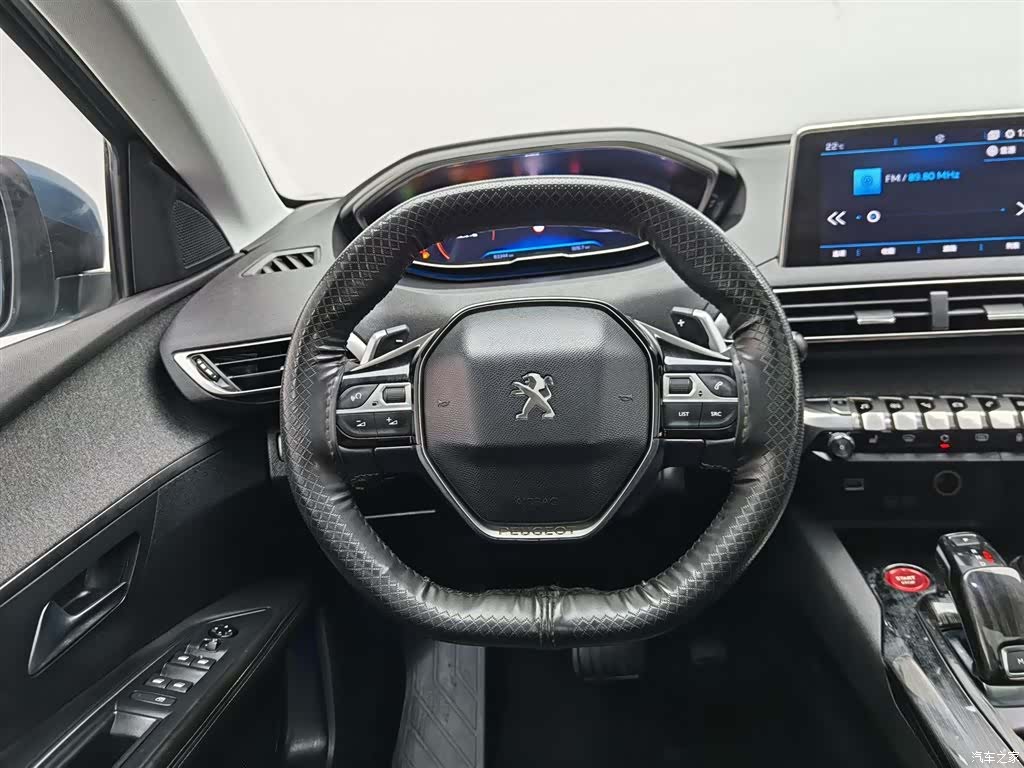 Peugeot 5008, 2017 11