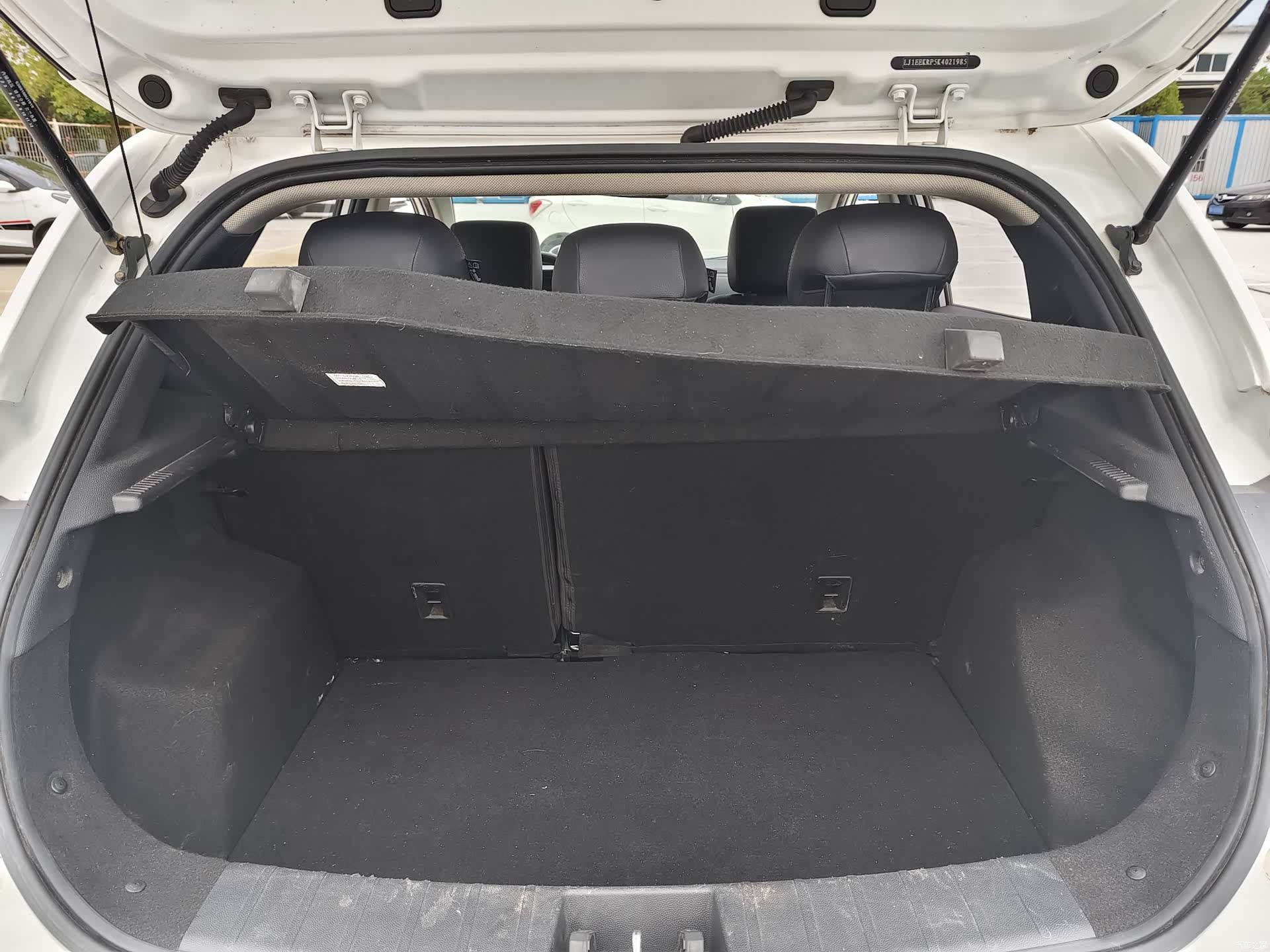 JAC iEV7S, 2019 16