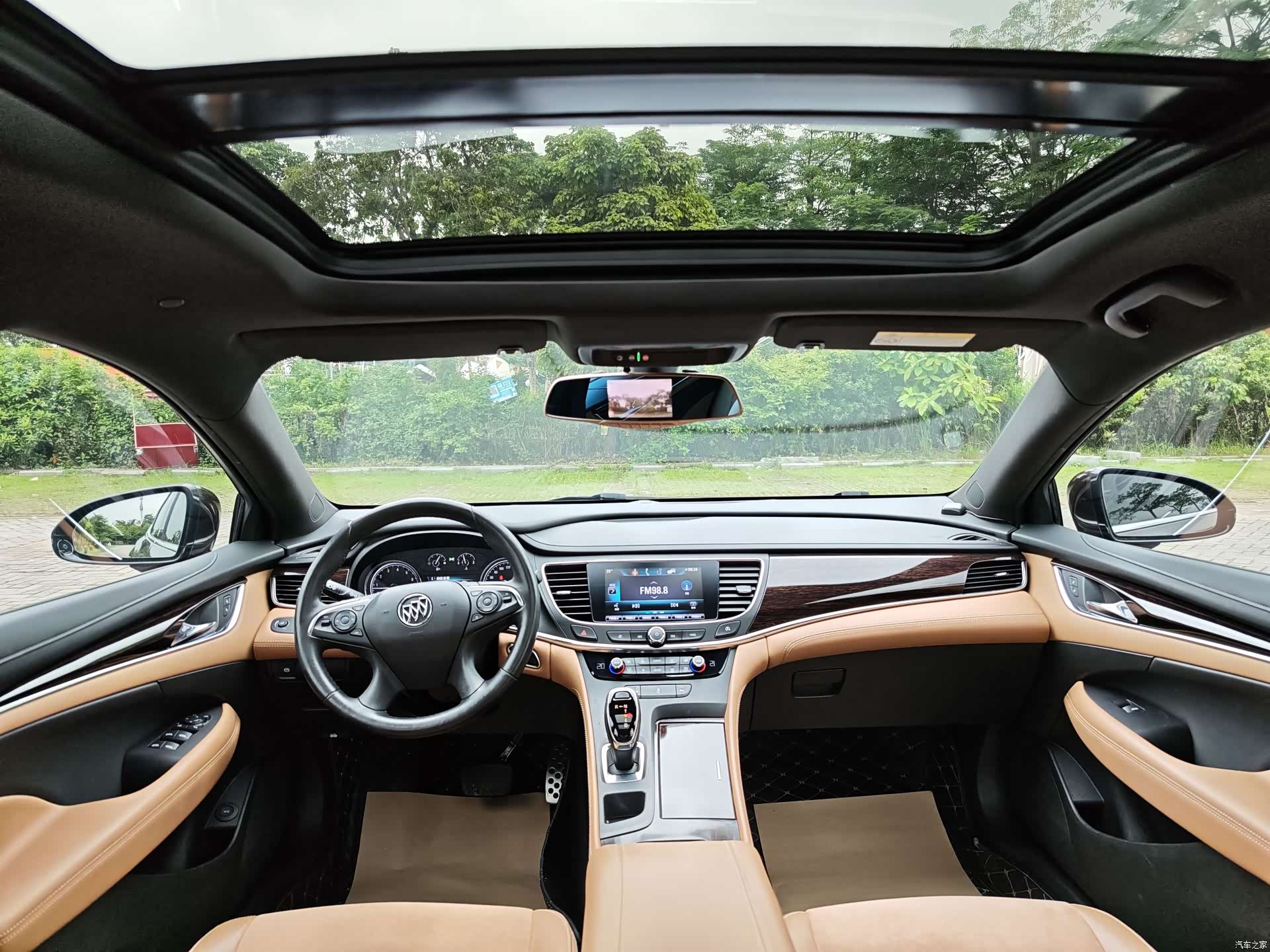 Buick LaCrosse, 2017 все фото
