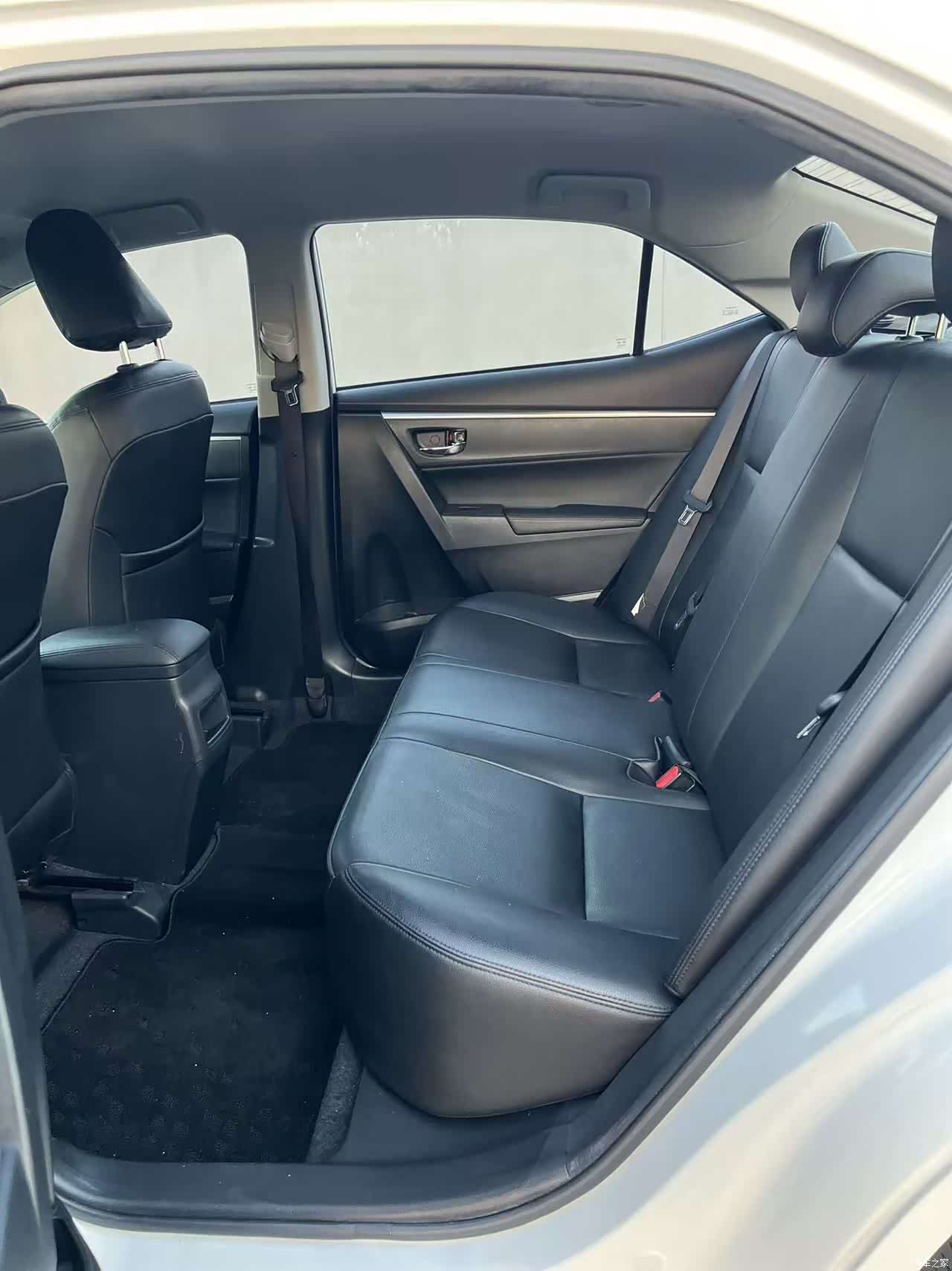 Toyota Corolla, 2019 11