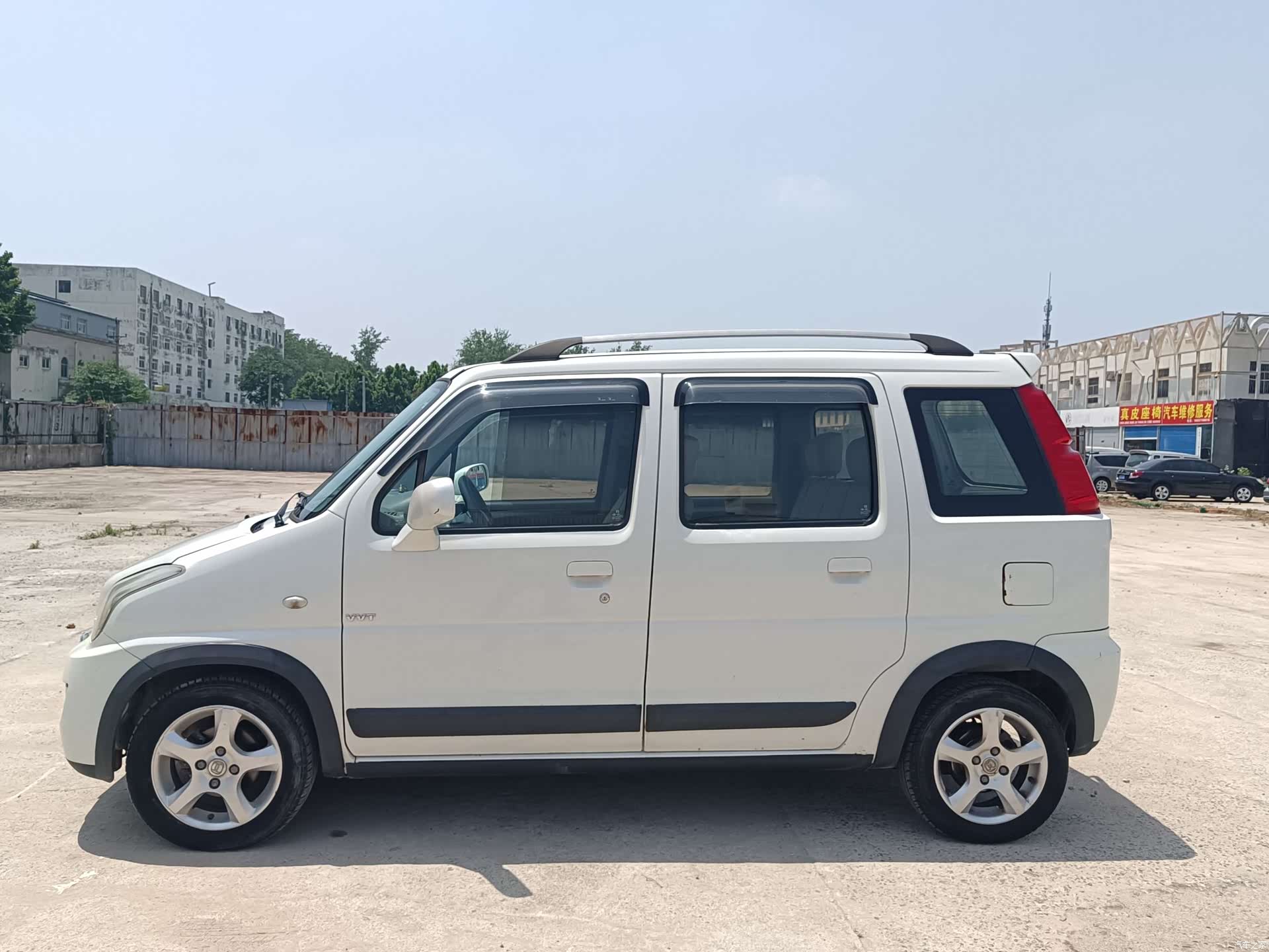 Suzuki X5, 2014 все фото
