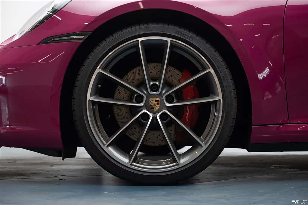 Porsche 911, 2023 13