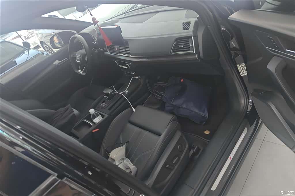 Audi Q5L, 2023 8