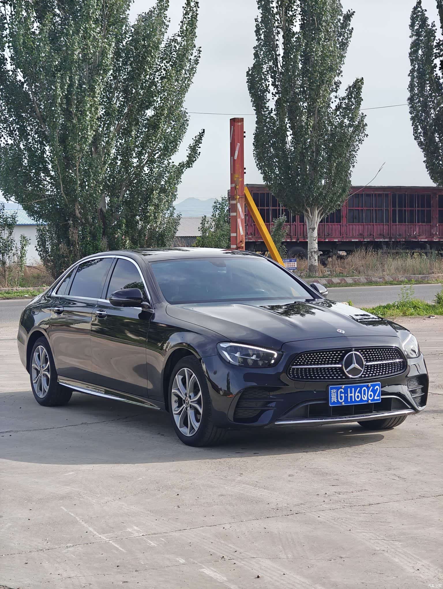 Mercedes-Benz E-Class, 2021 3