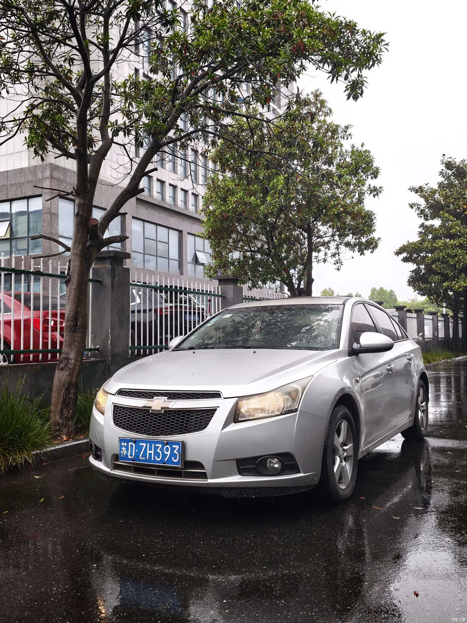 Chevrolet SE, 2012 1