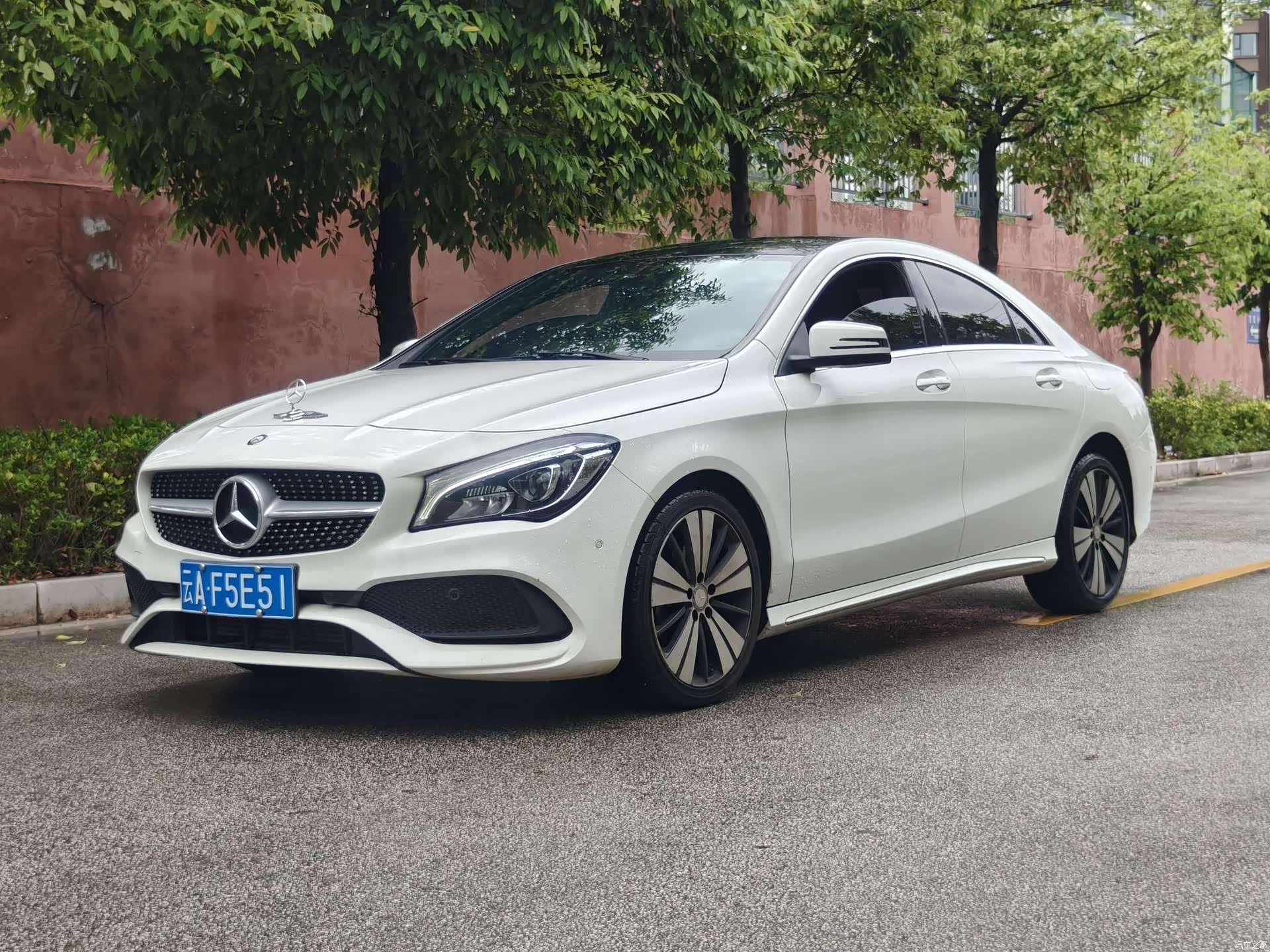 Mercedes-Benz CLA, 2016 1