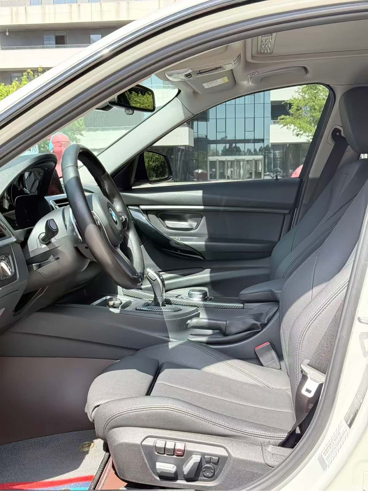 BMW 3 Series, 2018 7