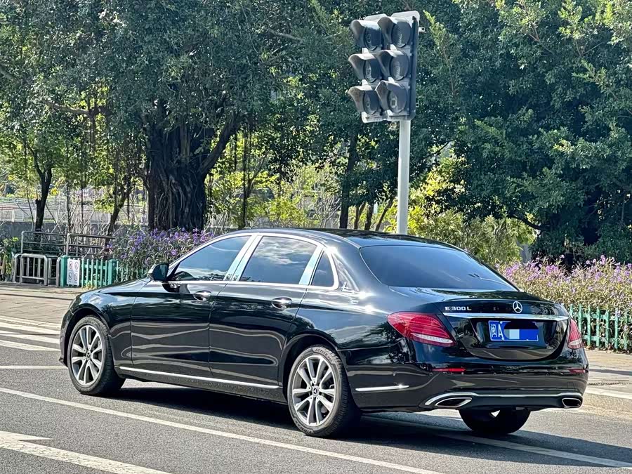 Mercedes-Benz E-Class 2018, фото 4