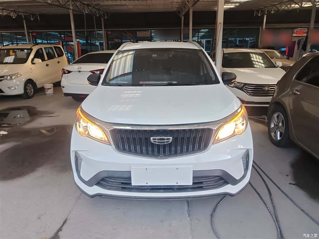 Geely X3, 2022 3