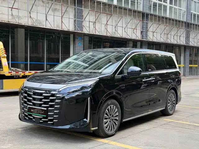 BYD Xia 2025 — купить из Китая под заказ