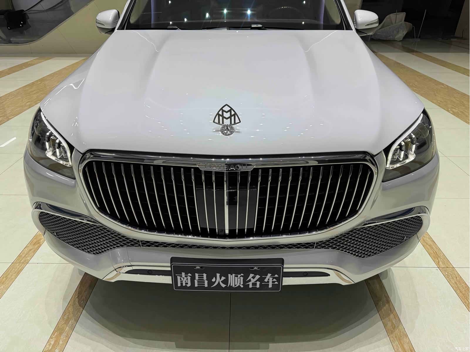Maybach GLS, 2021 2