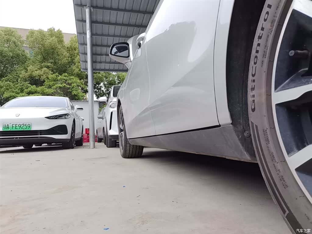 Roewe D7, 2025 22