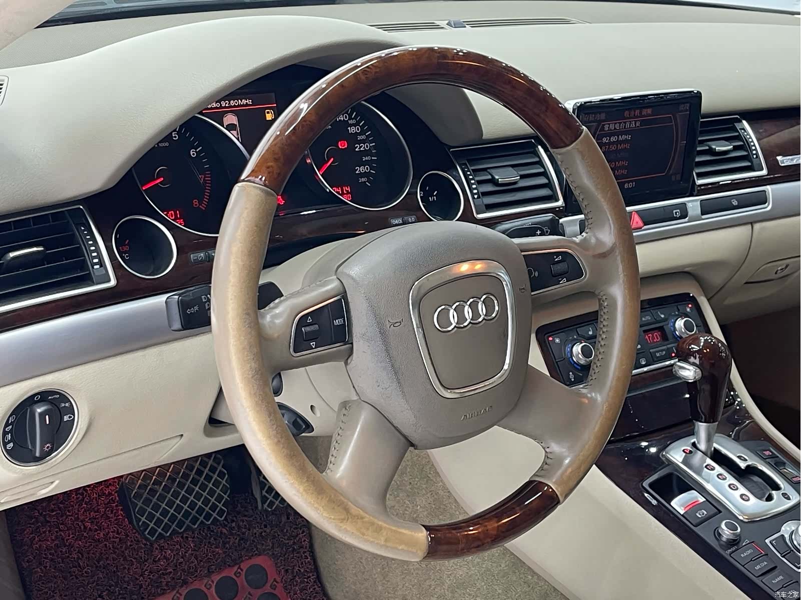 Audi A8L, 2009 10