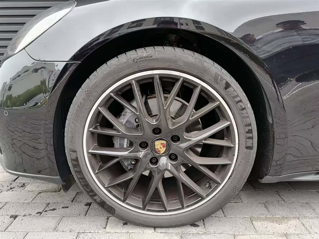Porsche Panamera, 2023 11