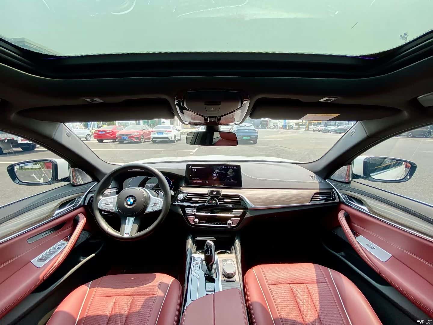 BMW 5 Series, 2022 8