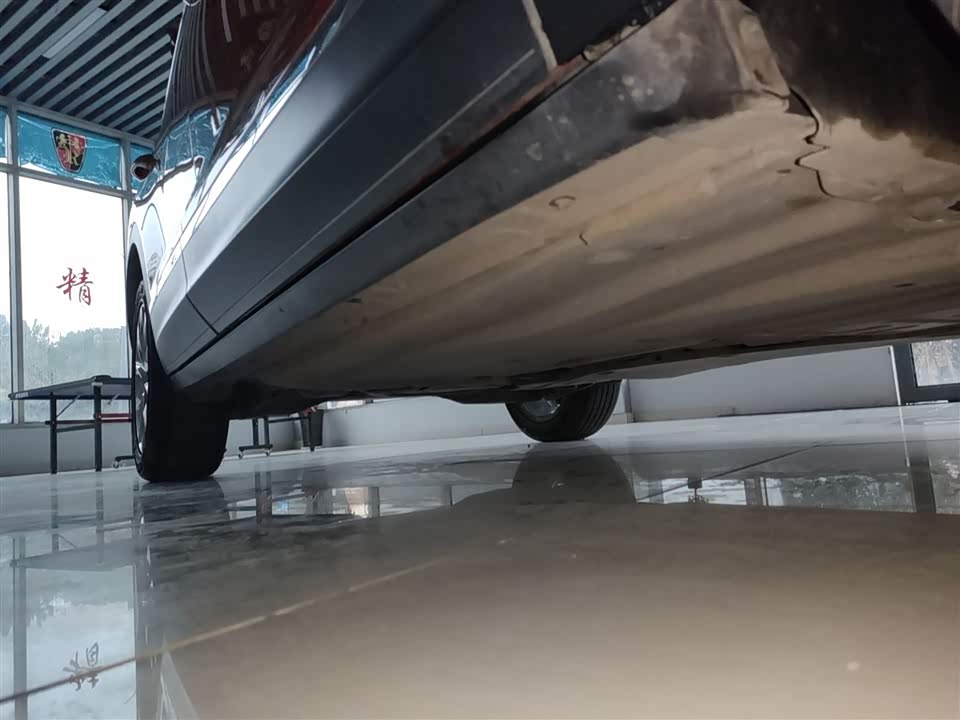 Volkswagen T-ROC exploring Songs