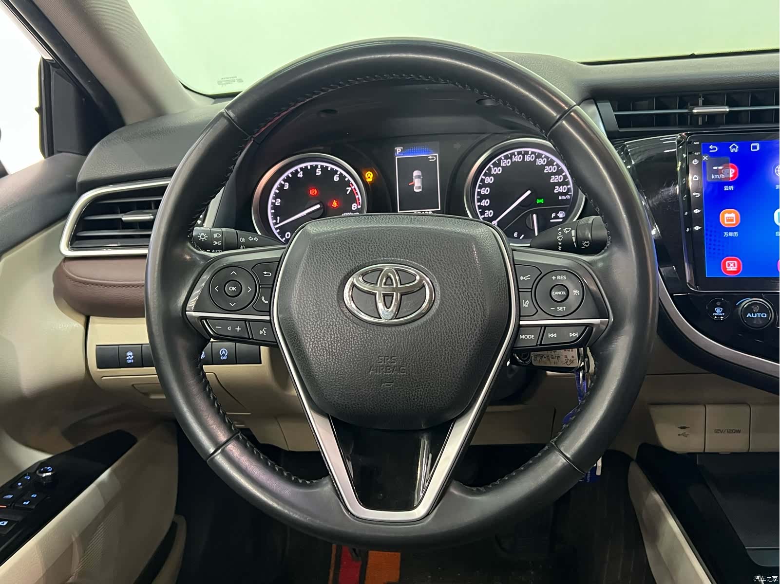Toyota Camry, 2018 21