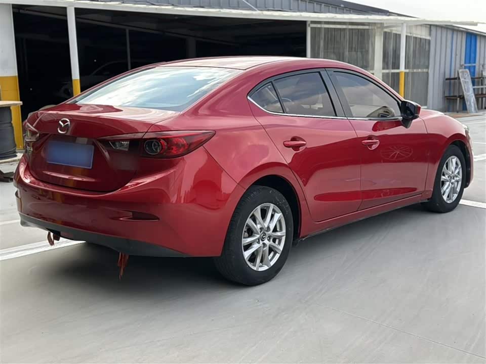 Mazda 3 Angkesaila
