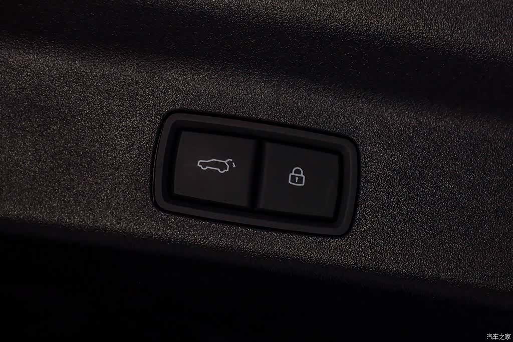 Li Auto L8, 2025 25