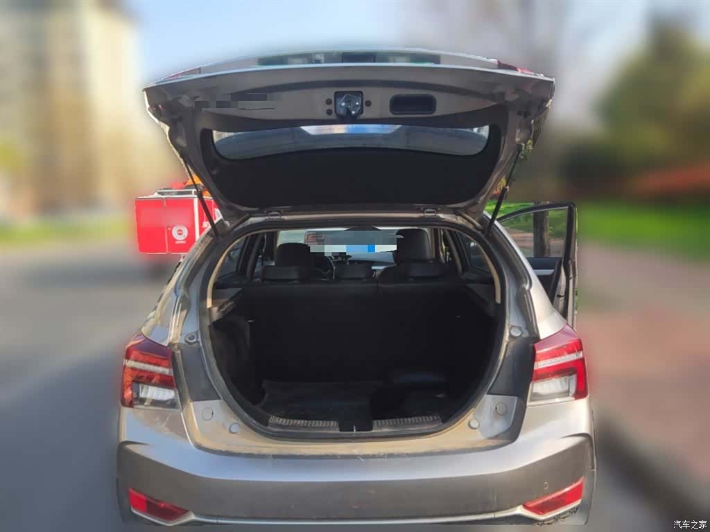 Geely S1, 2018 10