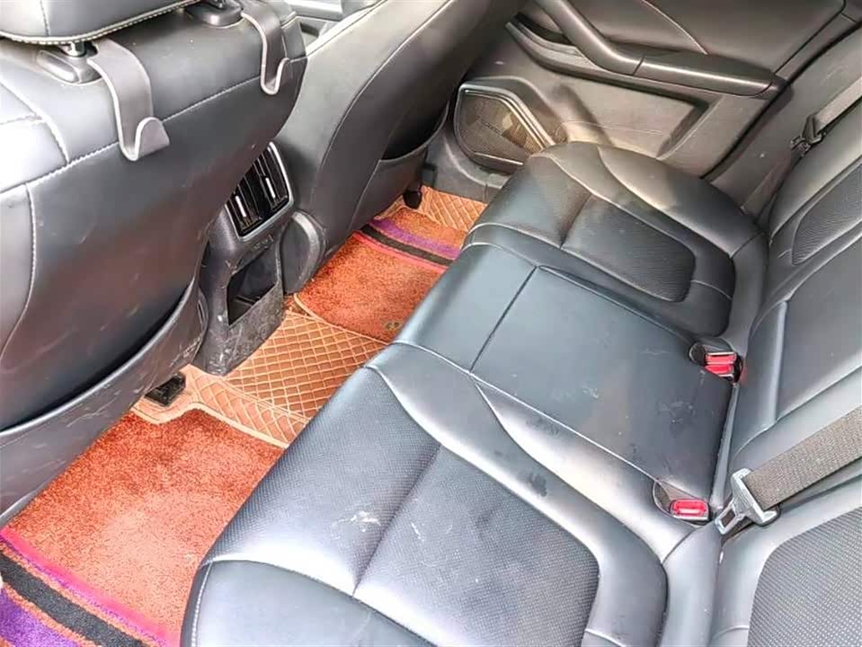 Besturn B70 Besturn B70