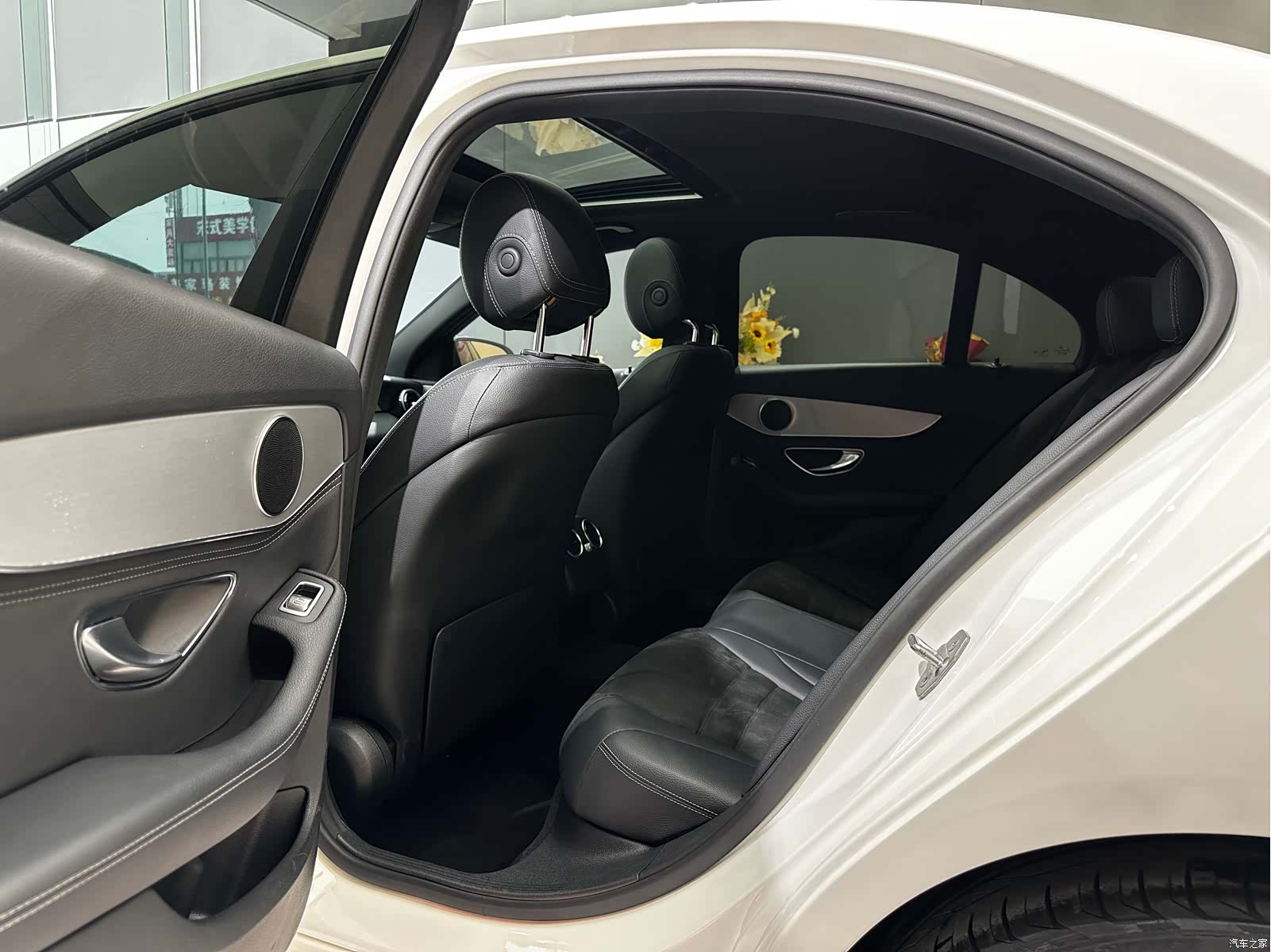 Mercedes-Benz C-Class, 2018 10