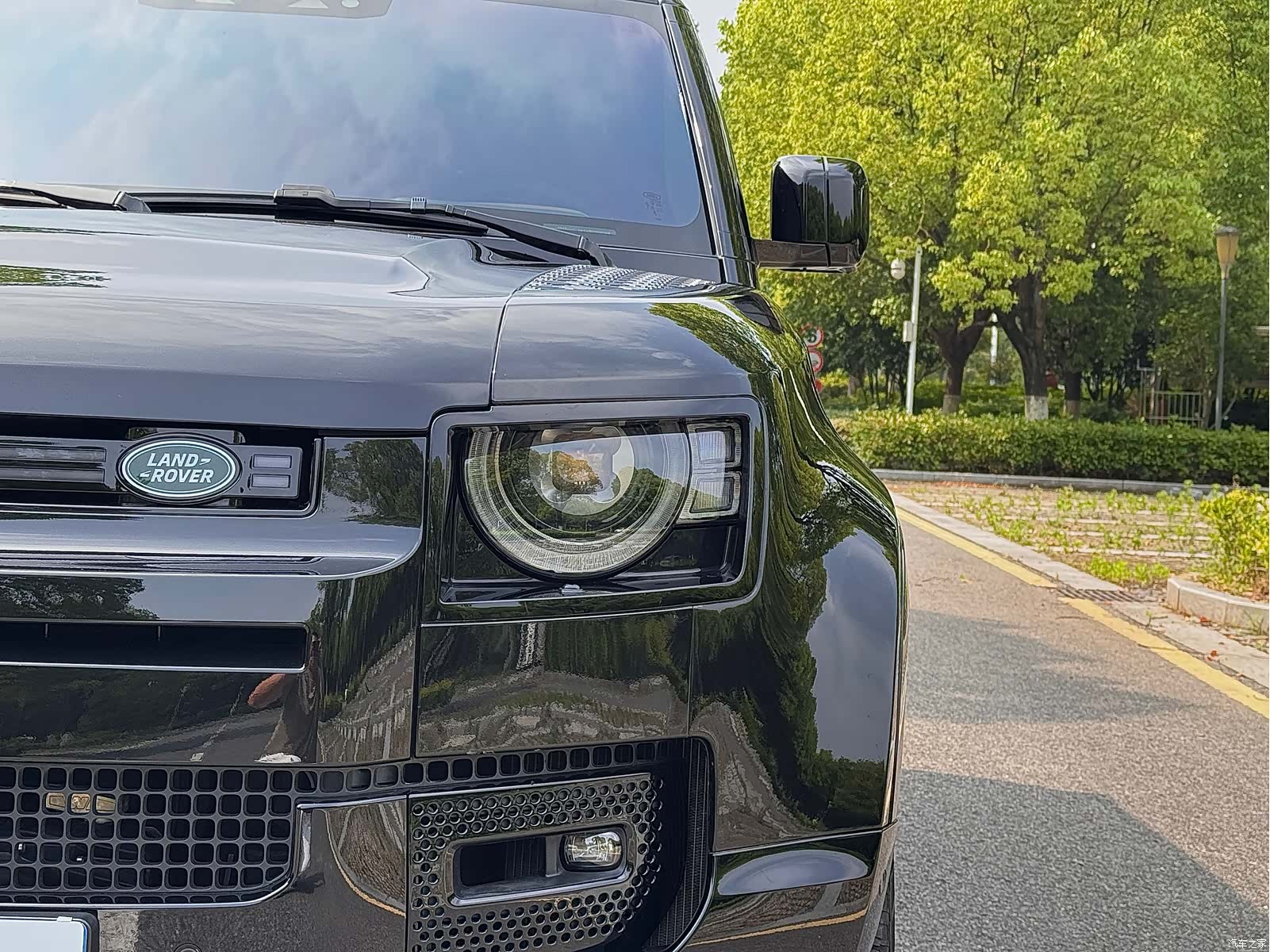 Land Rover Defender, 2024 19